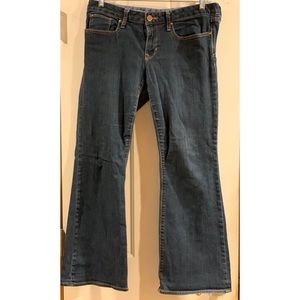 Gap stretch curvy jean